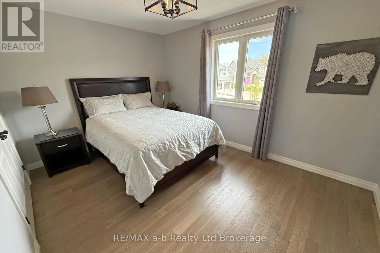 1236 ALBERNI ROAD