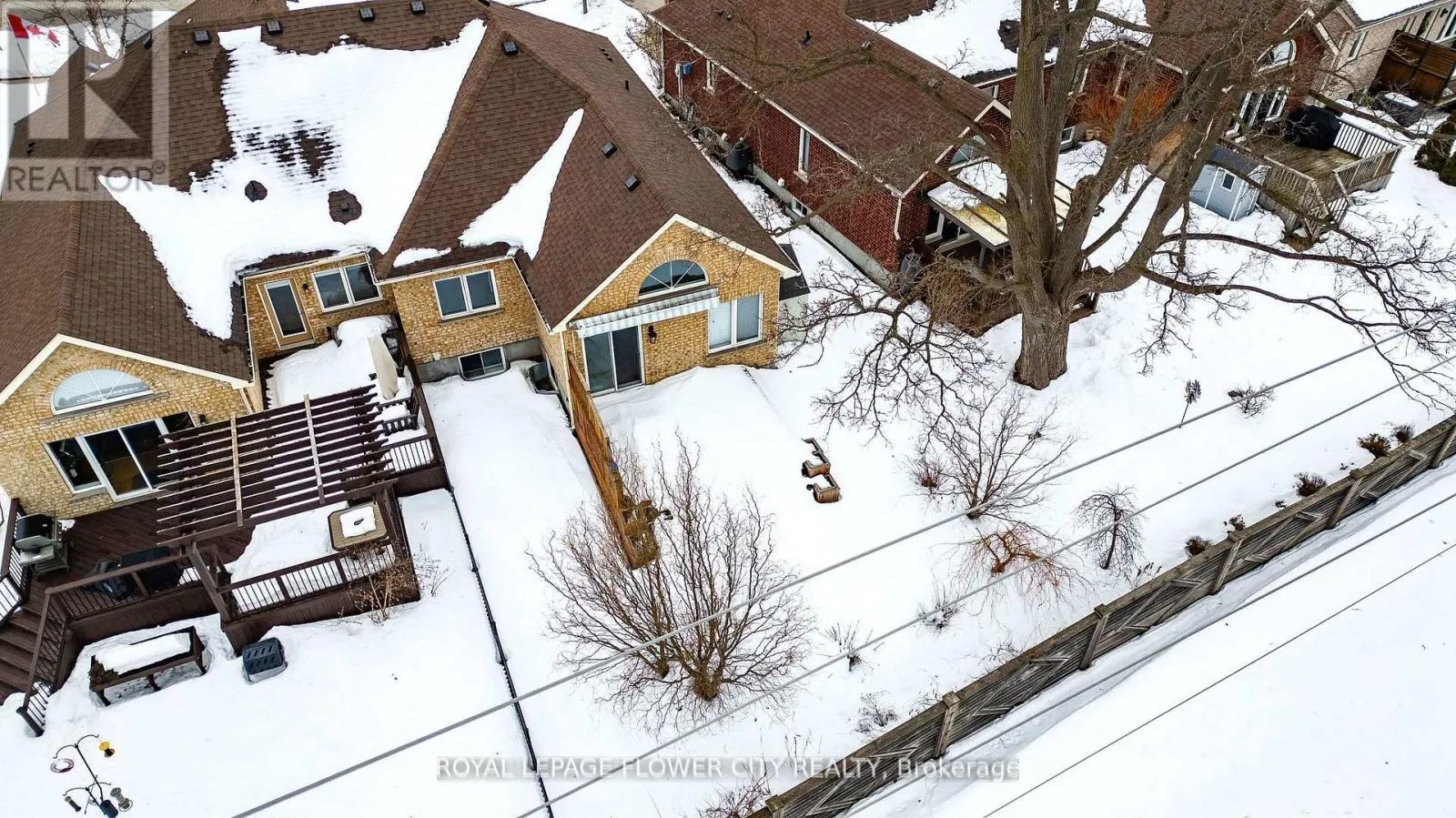 724 GARDEN COURT