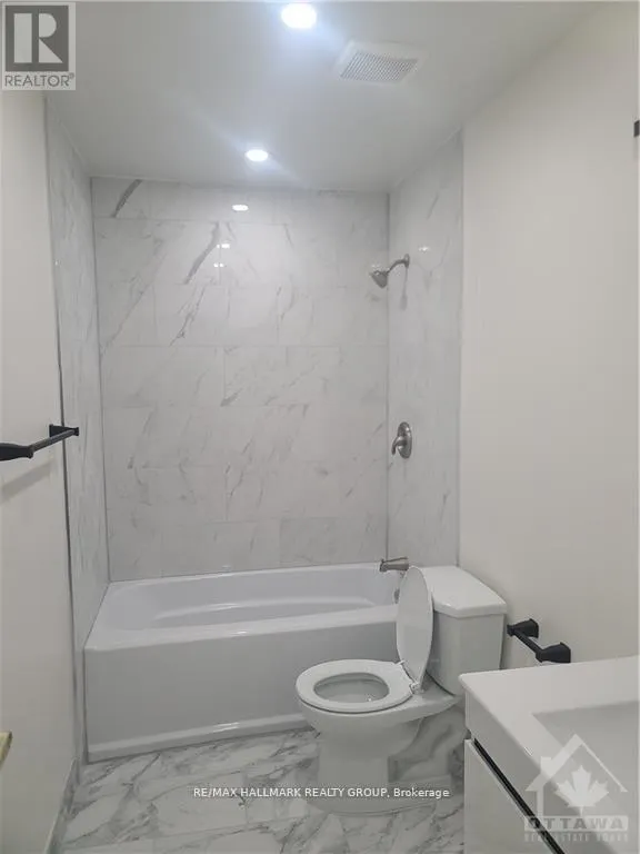 83 - 1420 RIDGEBROOK DRIVE W