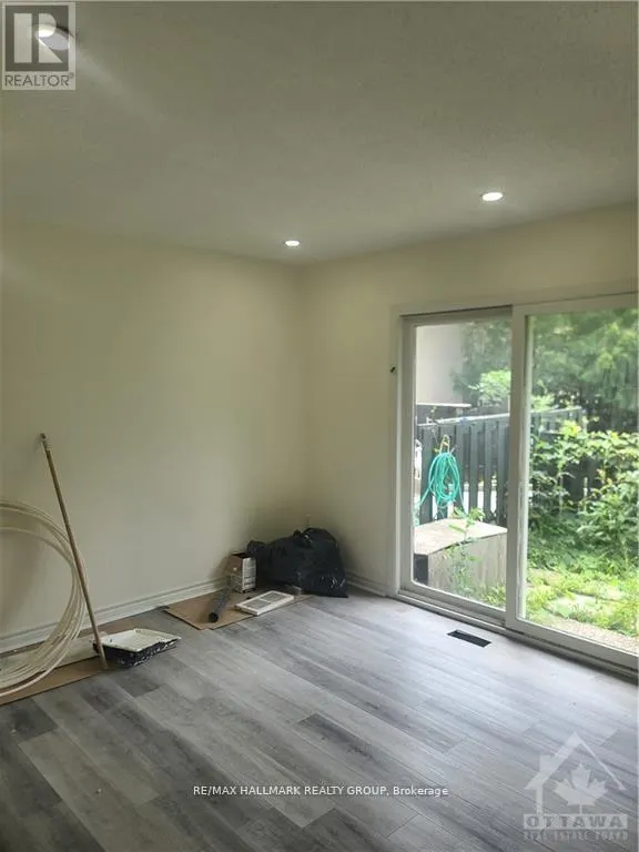 83 - 1420 RIDGEBROOK DRIVE W