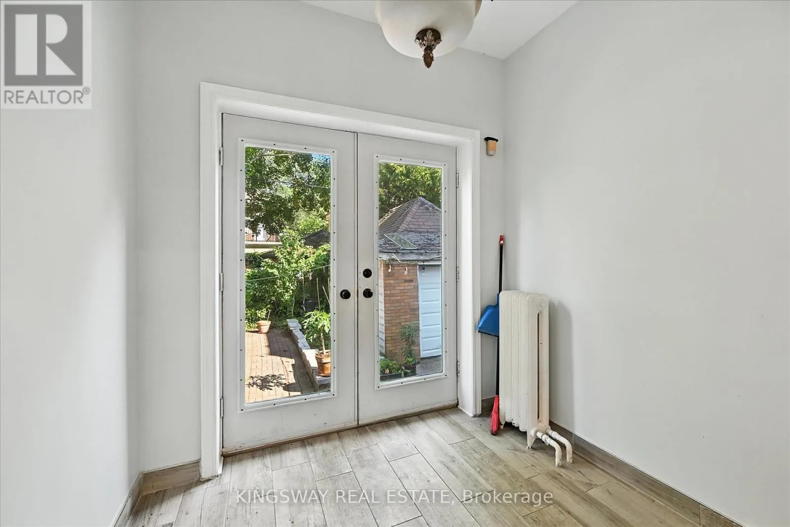 77 PROCTOR BOULEVARD