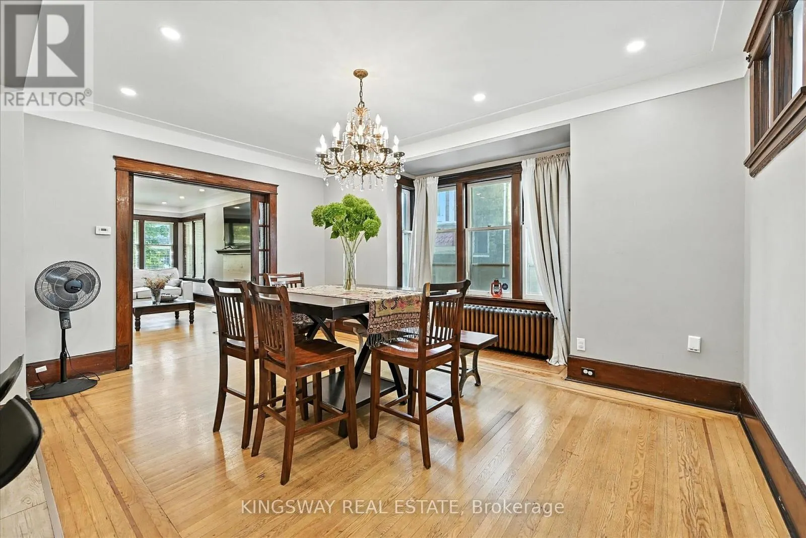 77 PROCTOR BOULEVARD