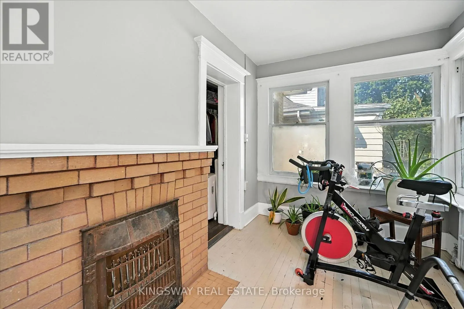 77 PROCTOR BOULEVARD