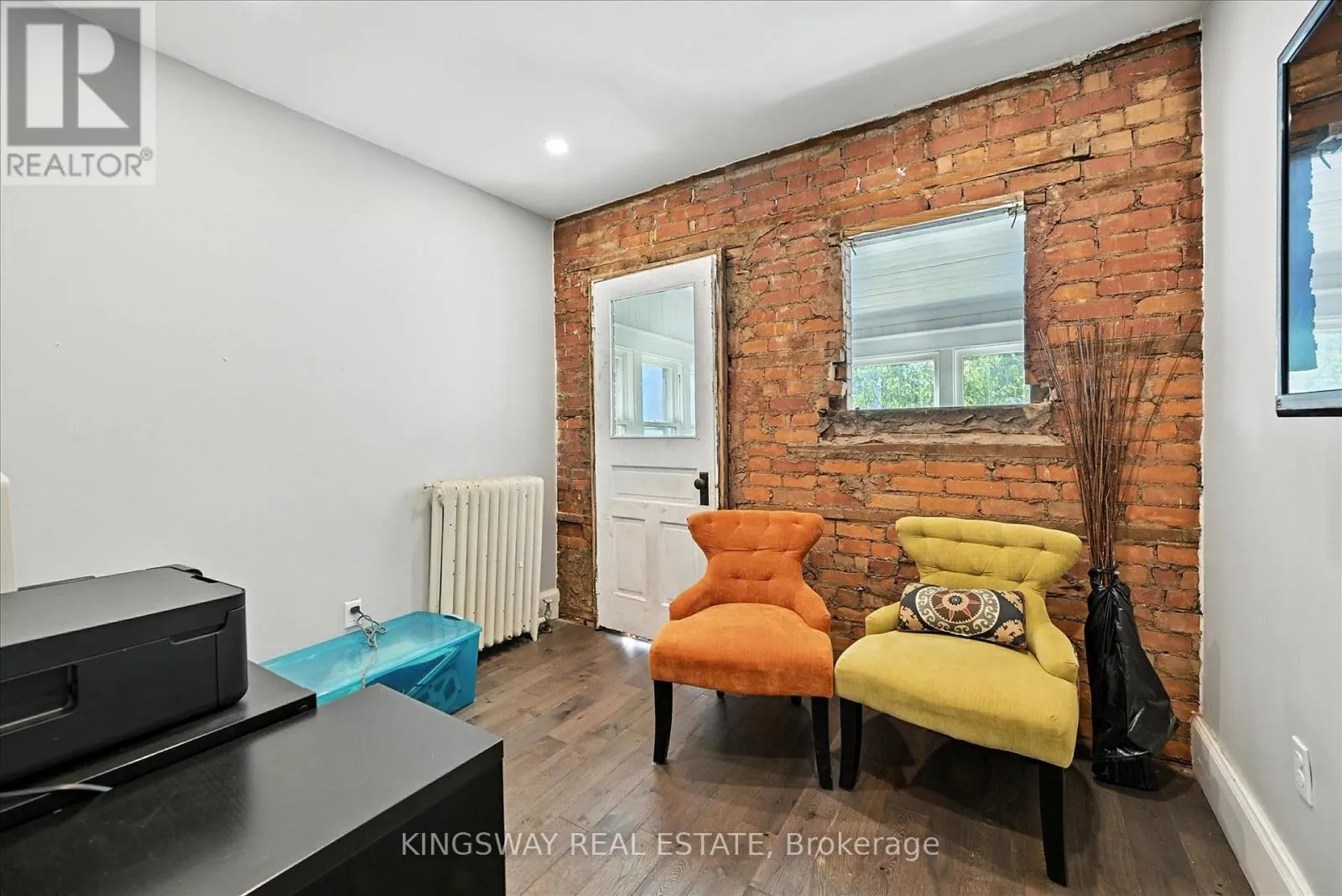 77 PROCTOR BOULEVARD