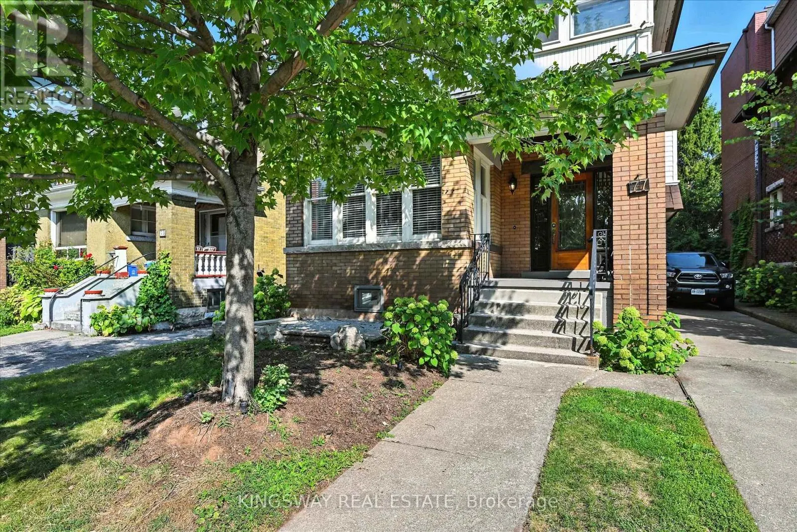 77 PROCTOR BOULEVARD