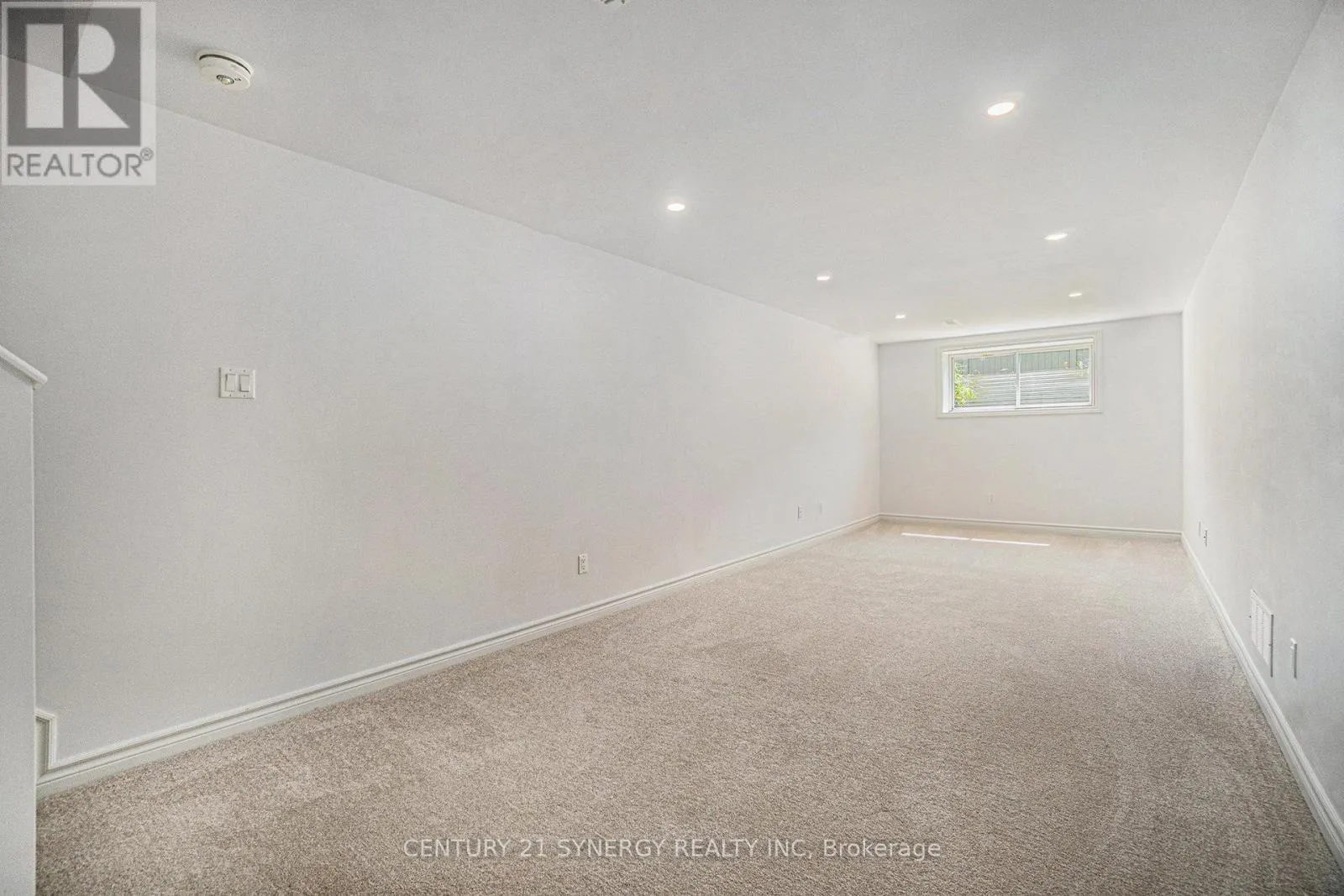345 CORNICE STREET