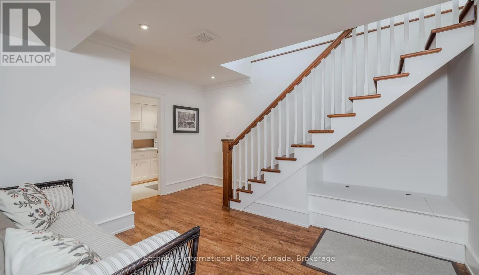 1037 ELGIN HOUSE ROAD