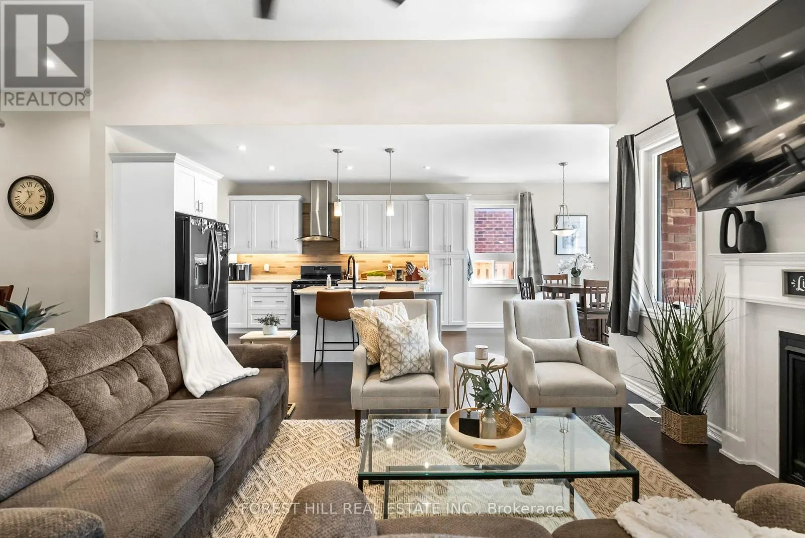 15 LORDS DRIVE