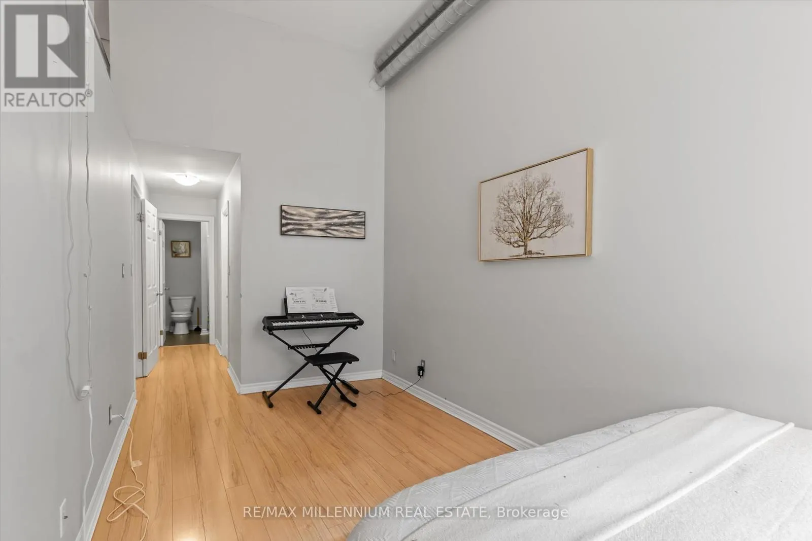 212 - 80 KING WILLIAM STREET