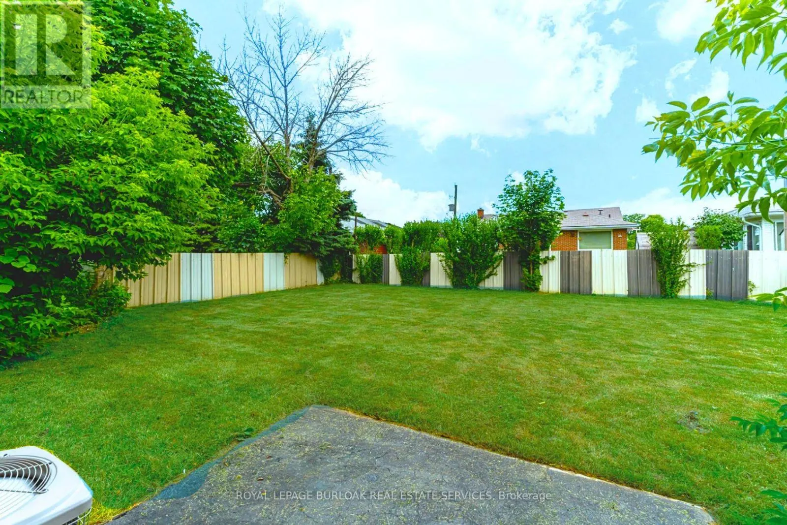 63 FERNWOOD CRESCENT