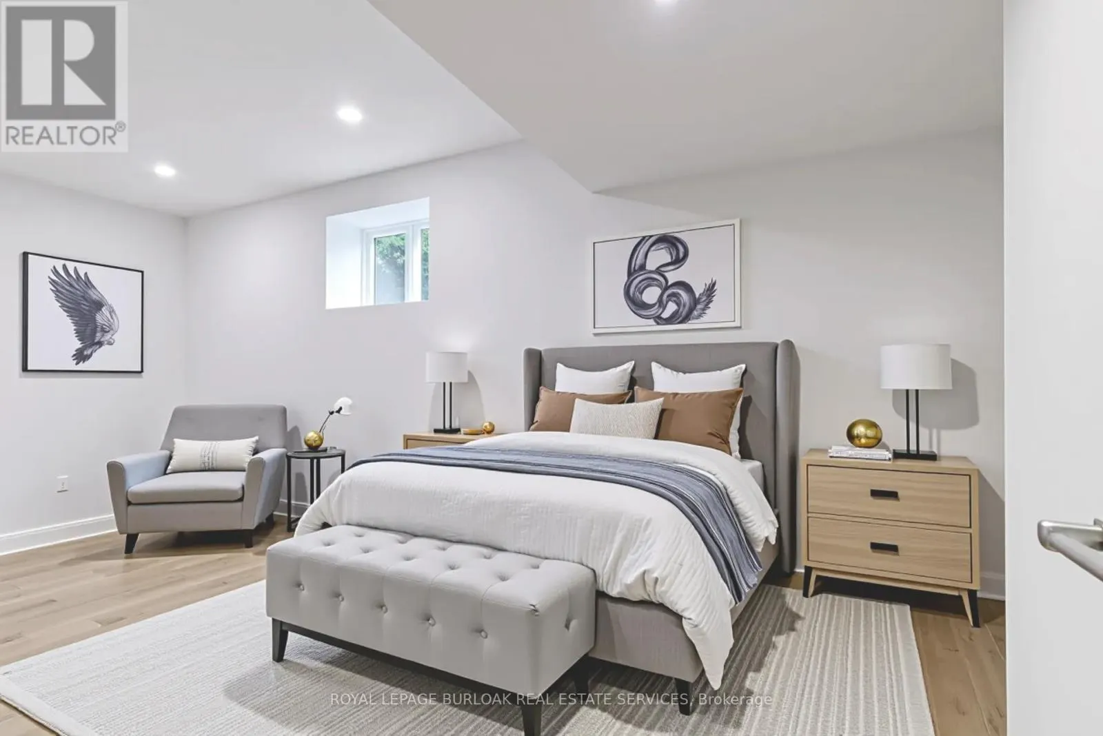 63 FERNWOOD CRESCENT