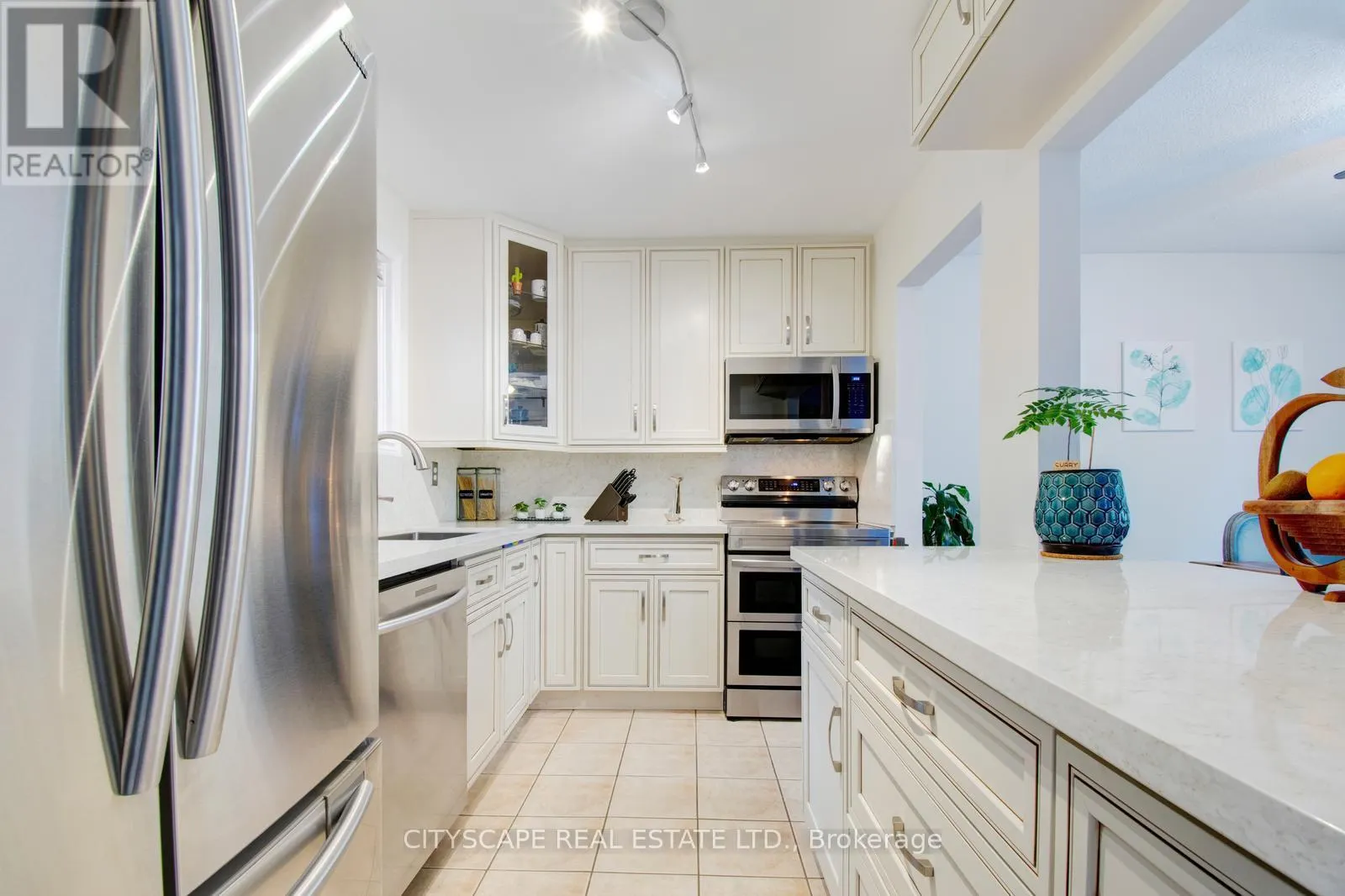 99 BERRISFIELD CRESCENT
