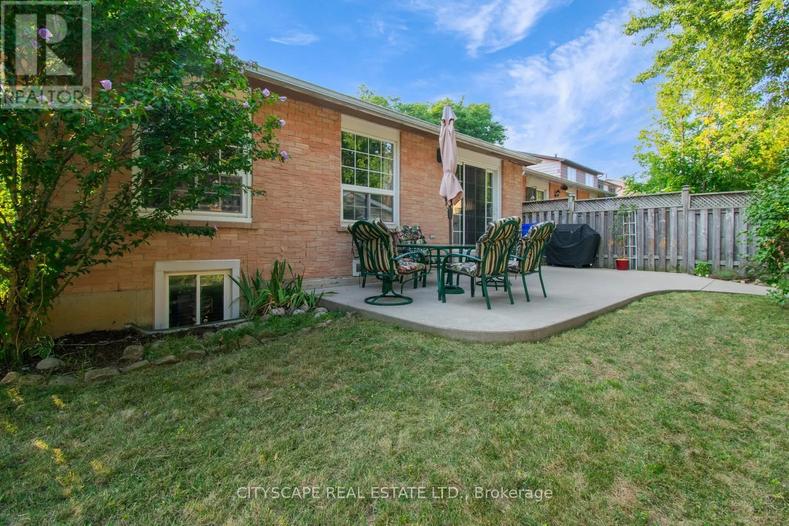 99 BERRISFIELD CRESCENT