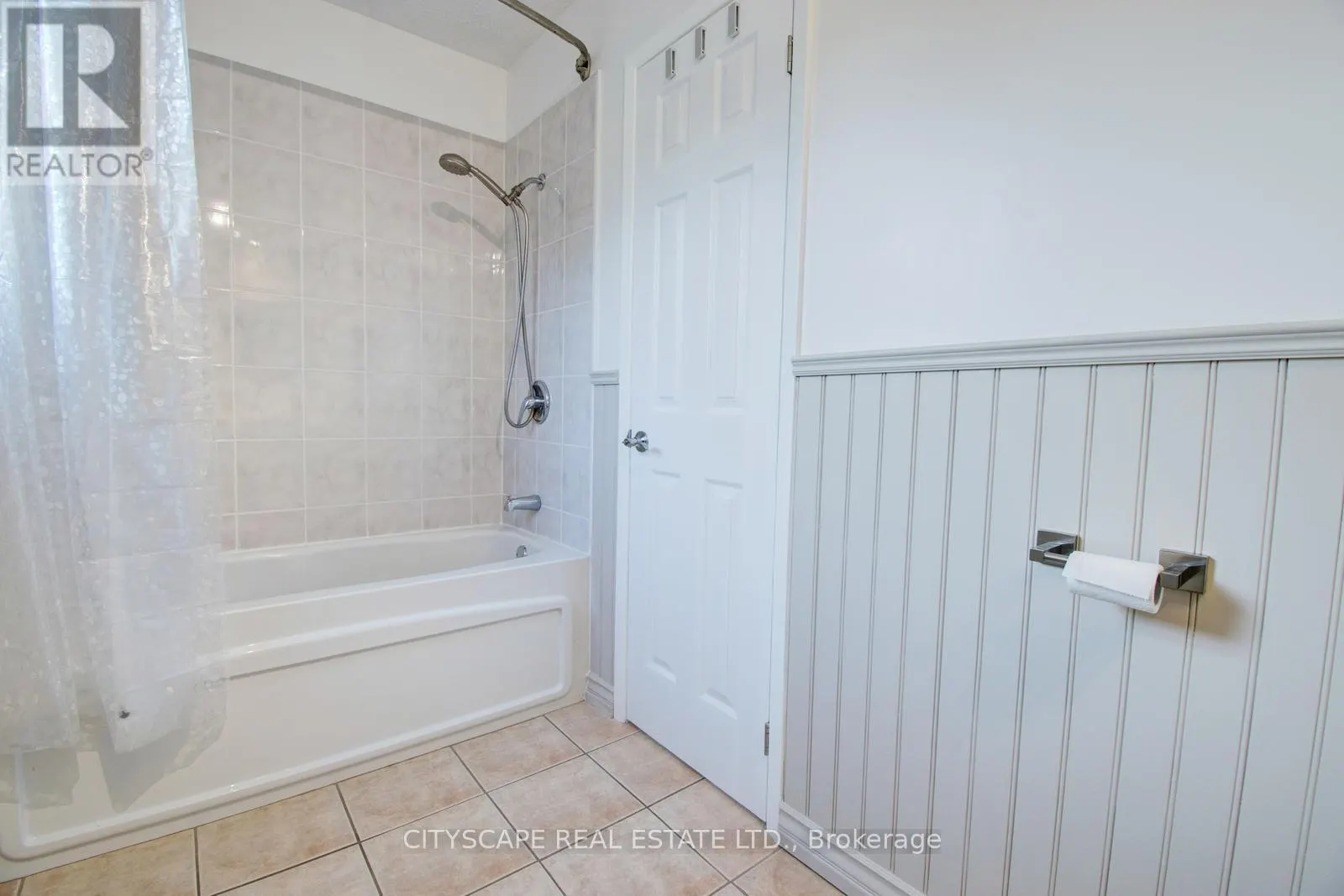 99 BERRISFIELD CRESCENT
