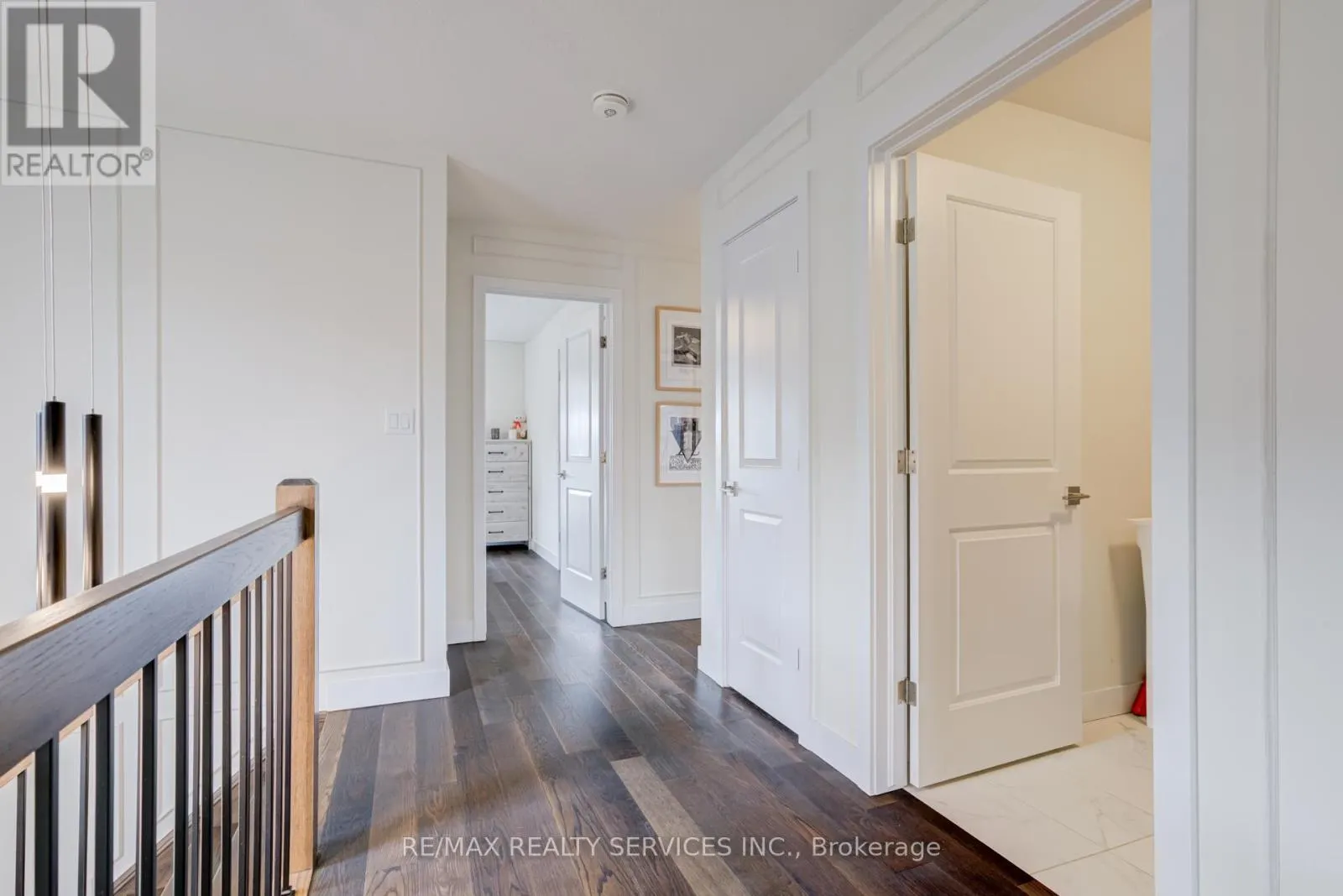 182 KLEIN CIRCLE