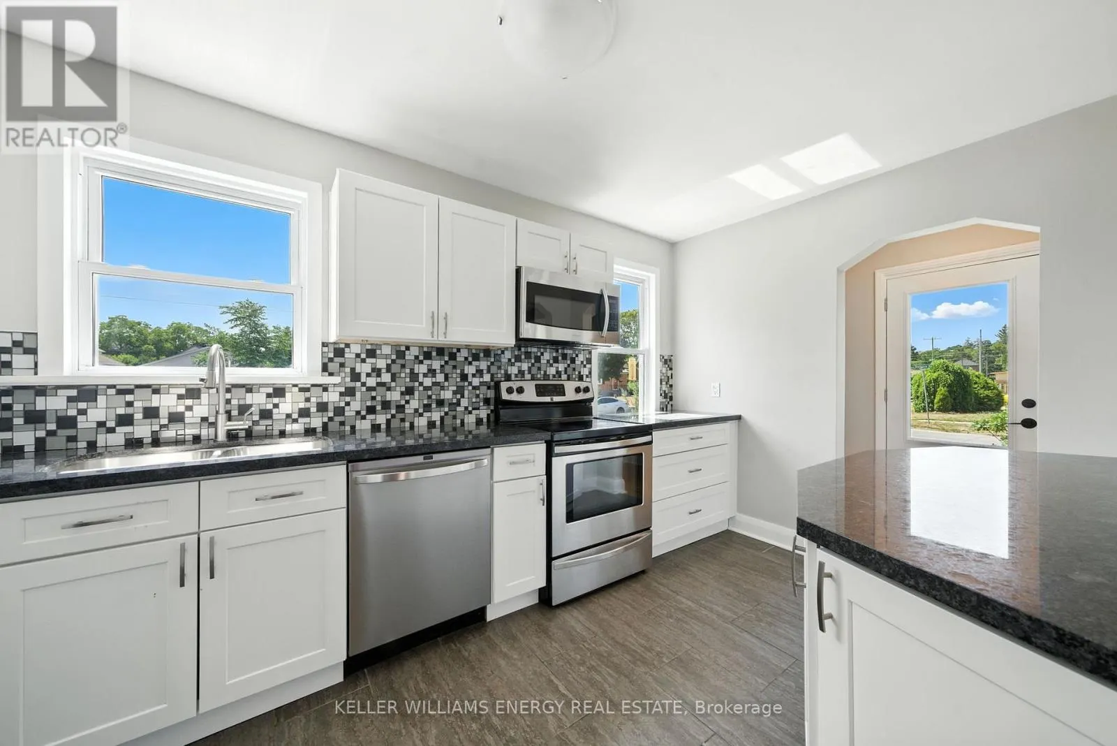 738 SNELGROVE ROAD