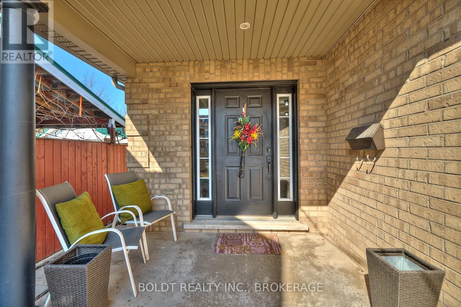 10 1/2 METCALFE STREET