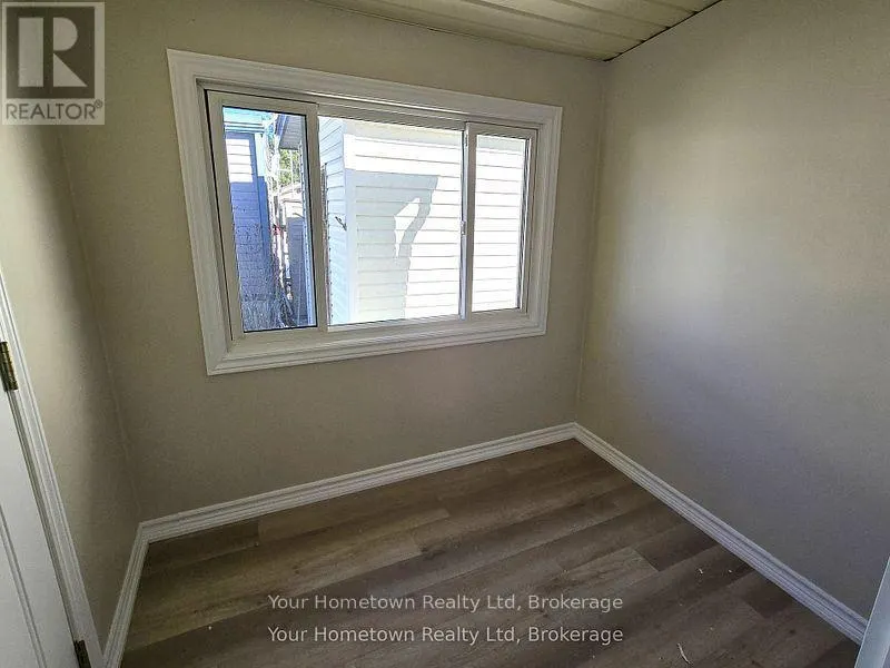 483 SPRUCE STREET