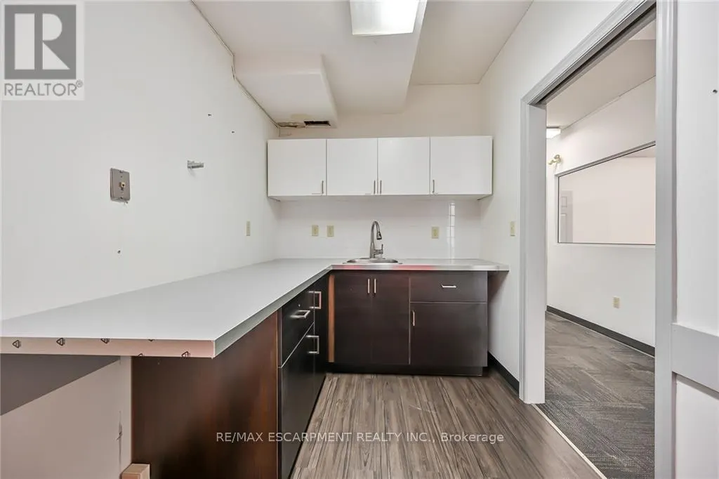 54 CENTENNIAL PARKWAY N