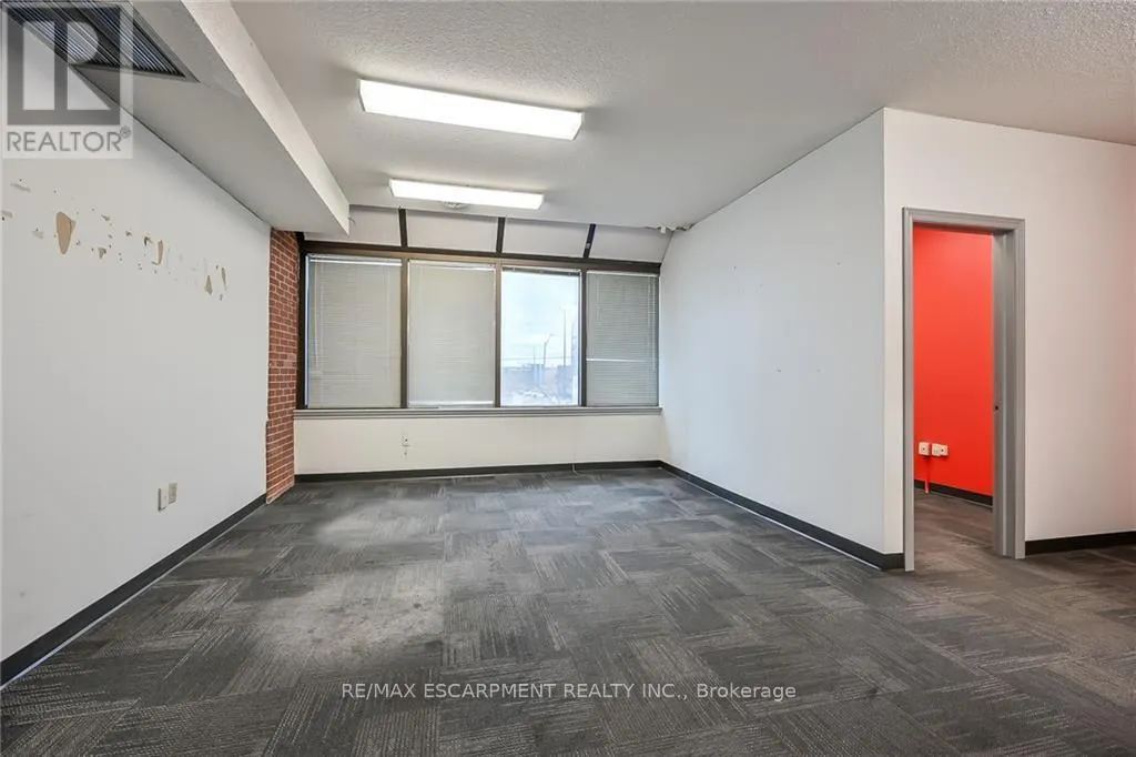 54 CENTENNIAL PARKWAY N
