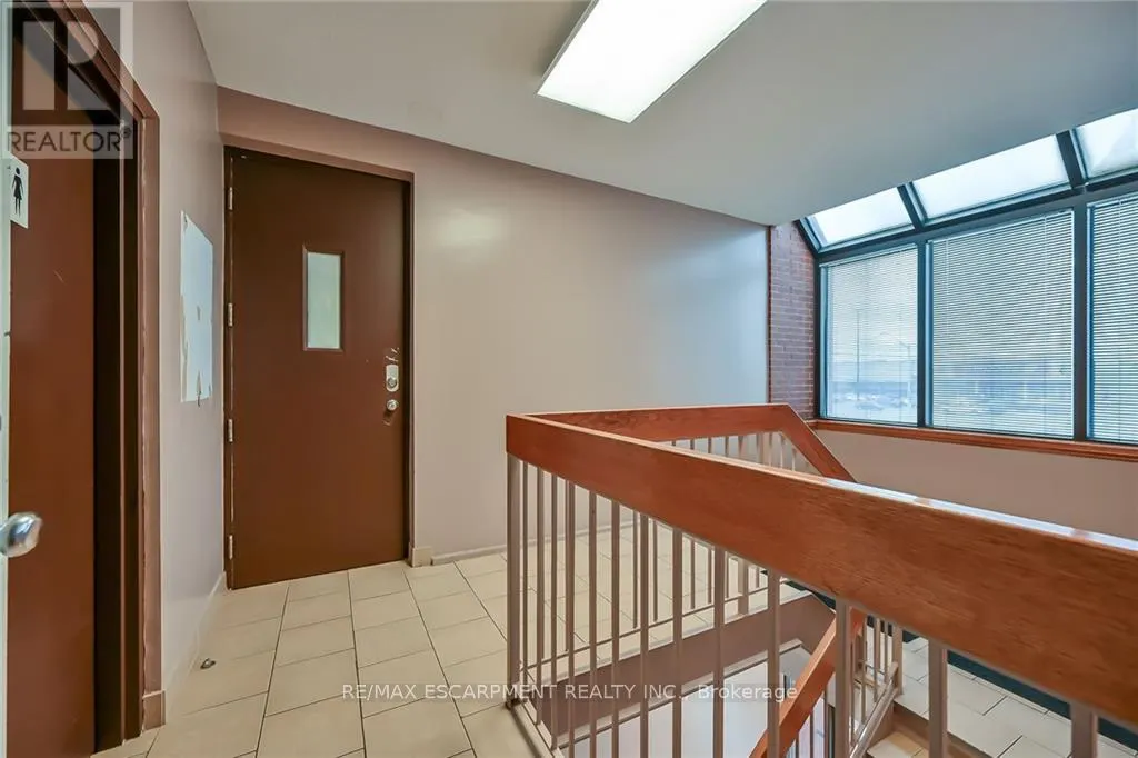 54 CENTENNIAL PARKWAY N