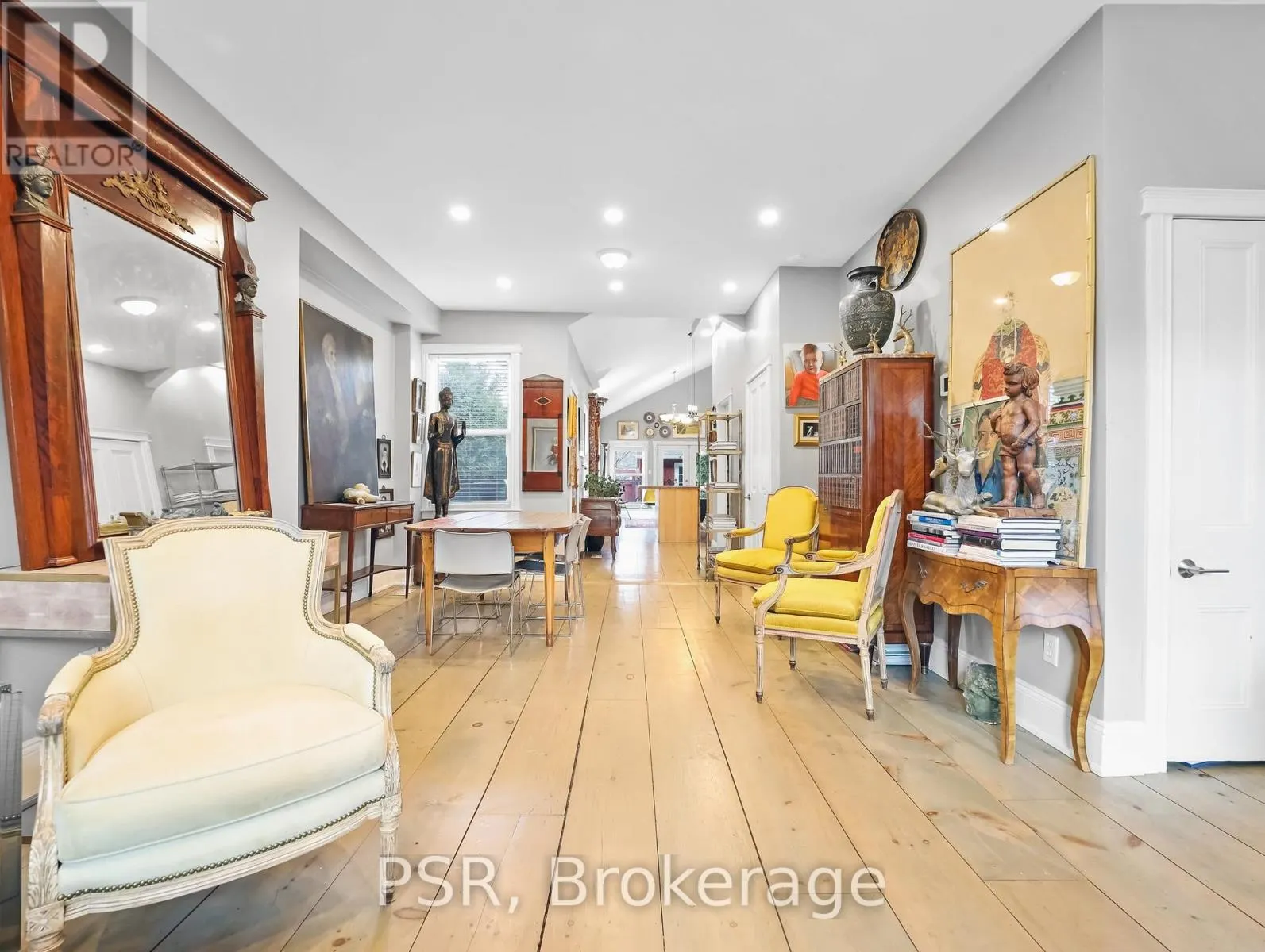 80 FERRIE STREET W