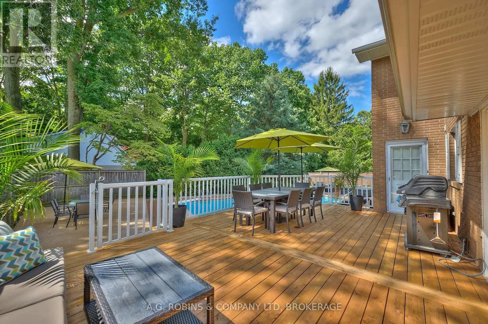 9 TERRACE HEIGHTS COURT