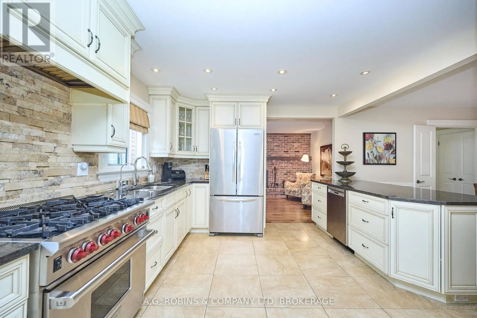 9 TERRACE HEIGHTS COURT