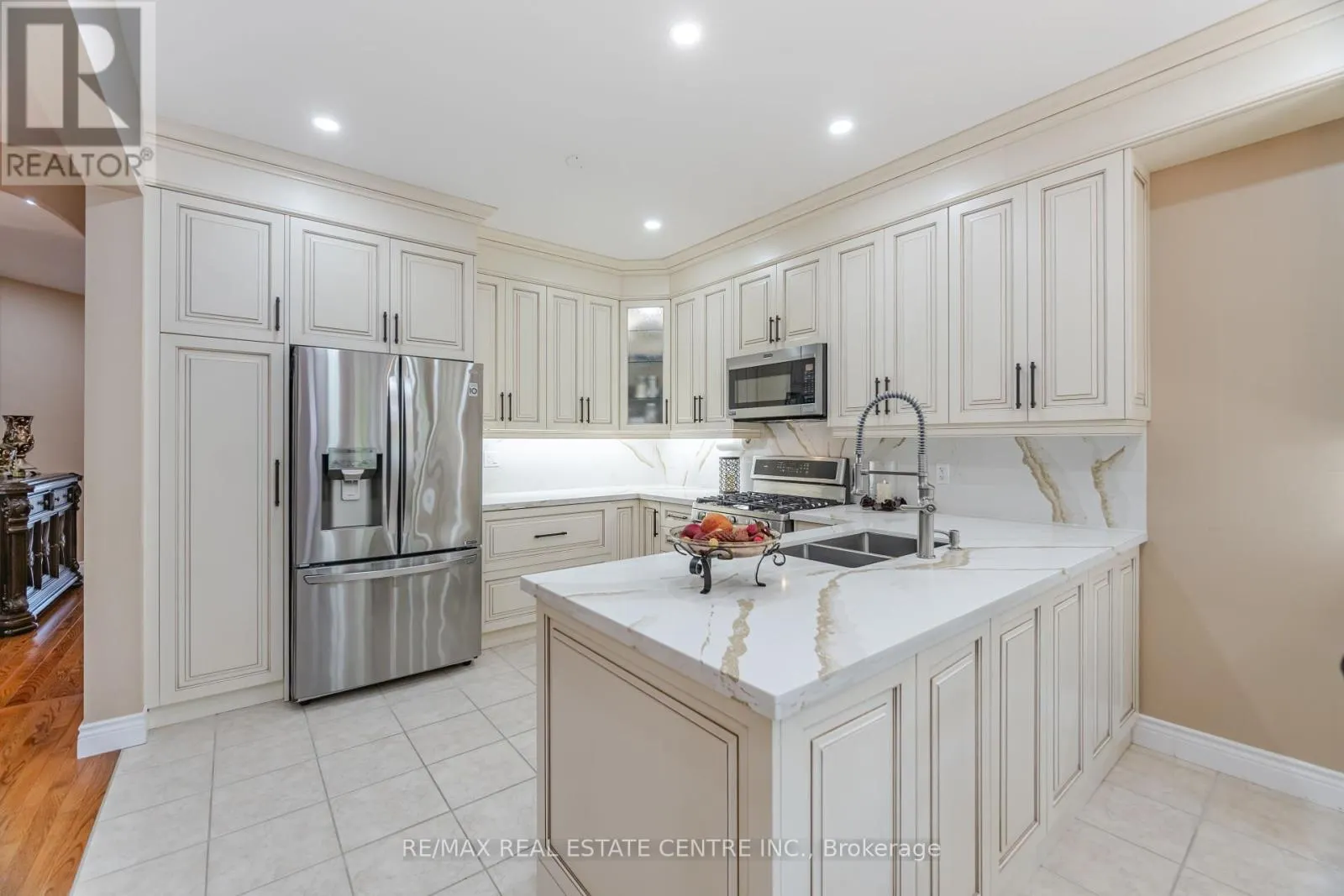 35 PANTANO DRIVE