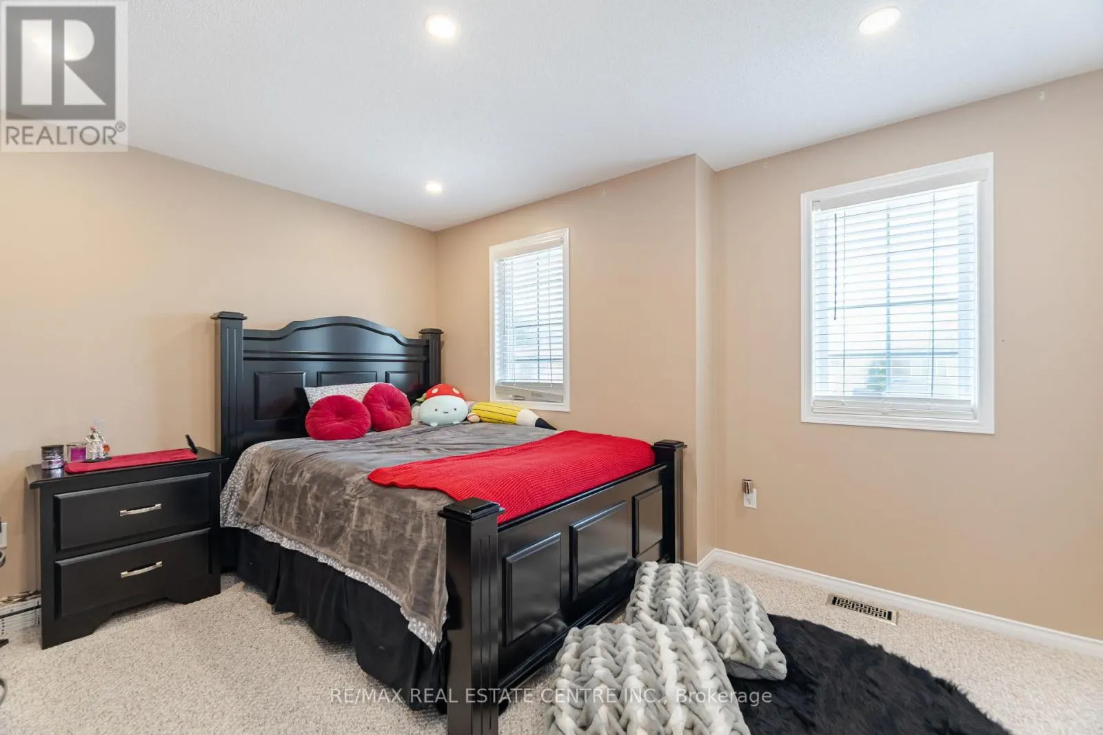 35 PANTANO DRIVE
