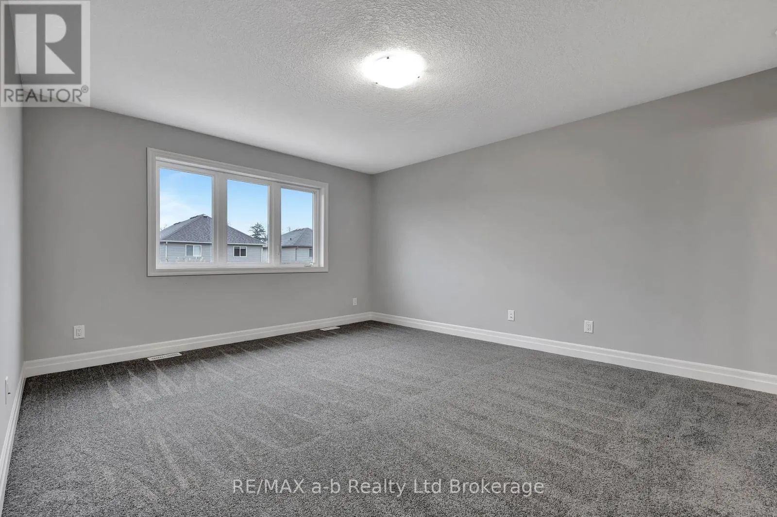 129 LOSSING DRIVE