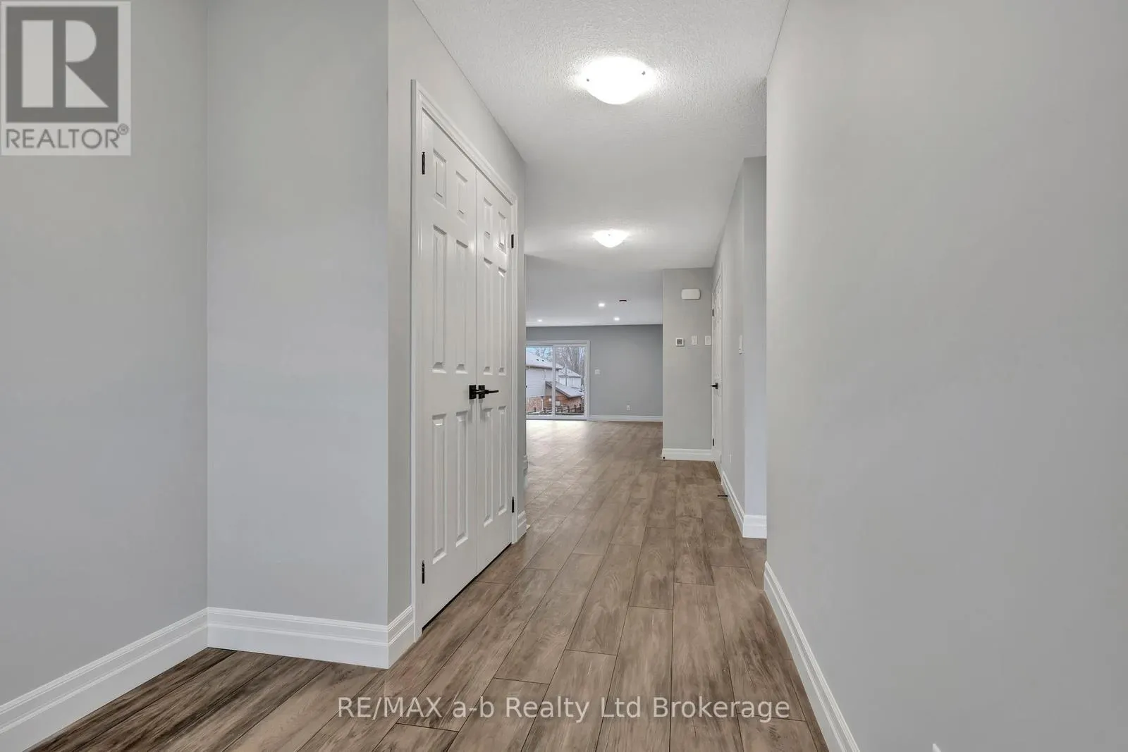 129 LOSSING DRIVE