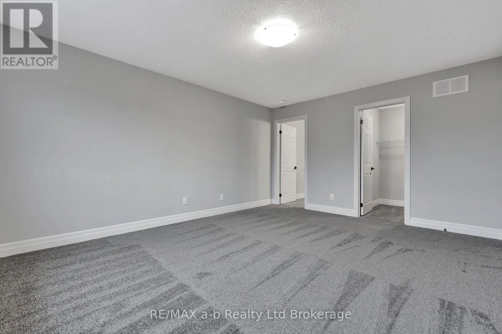 129 LOSSING DRIVE