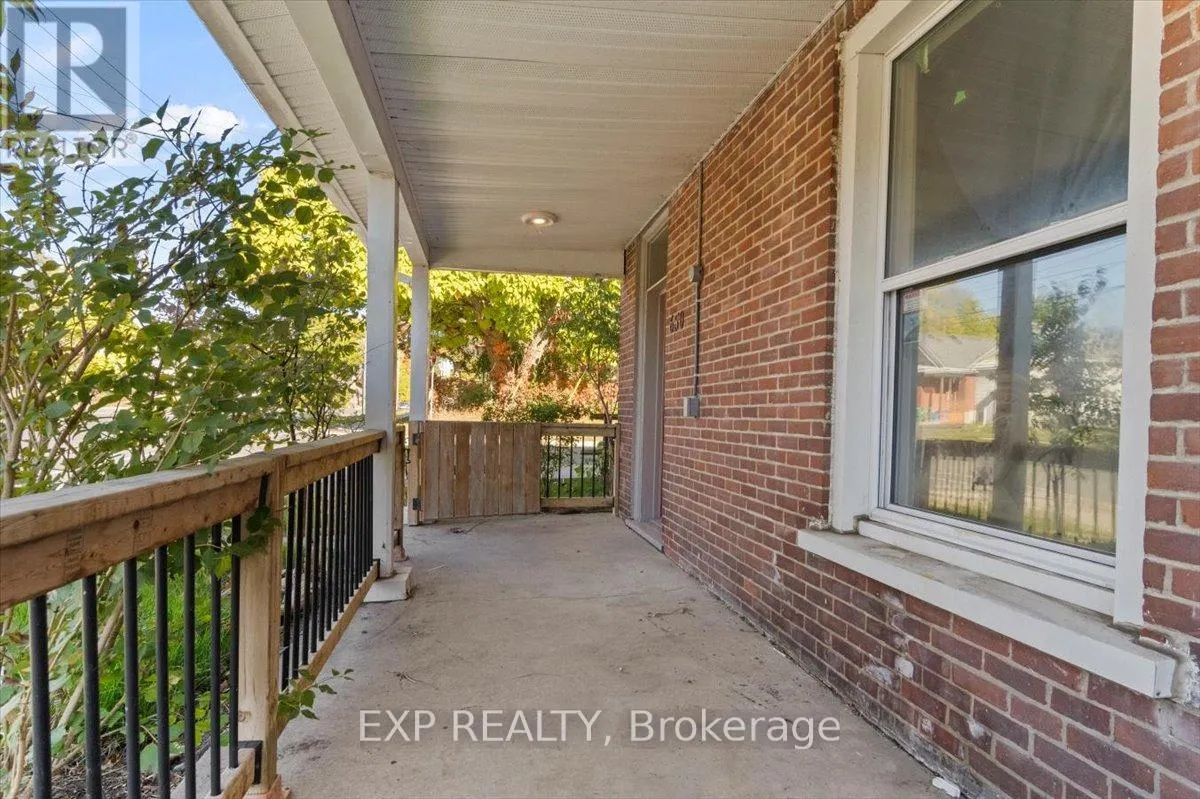 650 ARMOUR ROAD