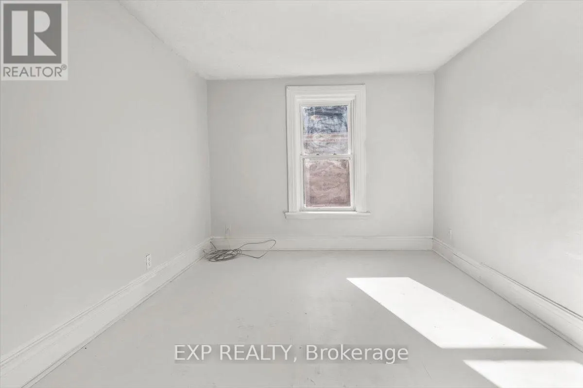 650 ARMOUR ROAD