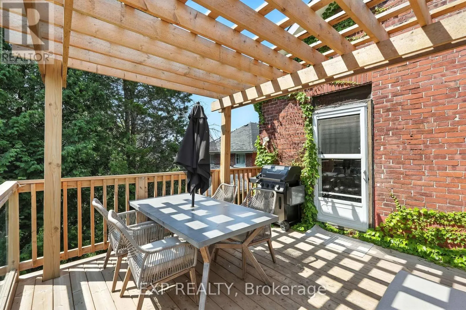B - 91 MILL STREET N, #B