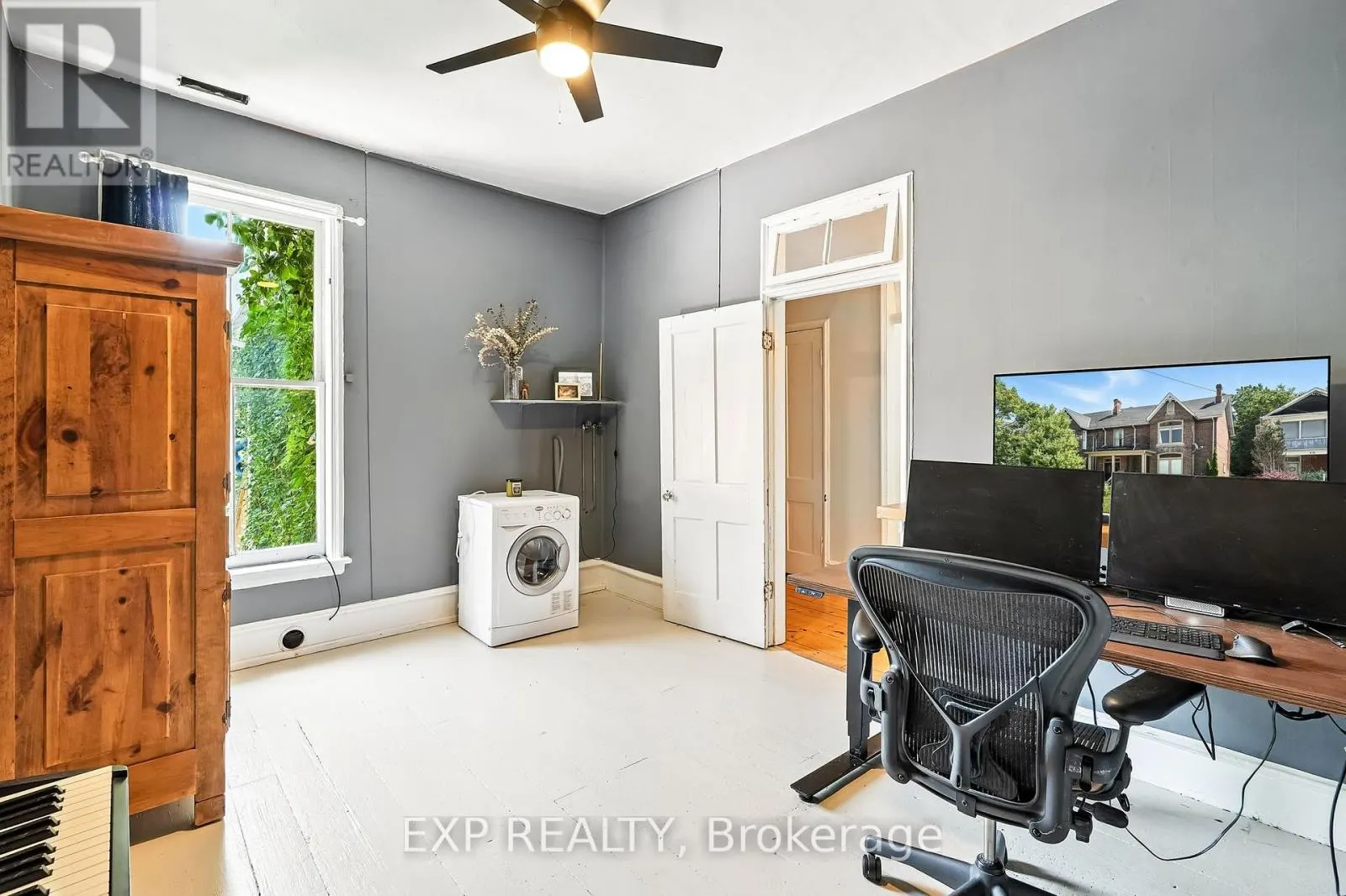B - 91 MILL STREET N, #B