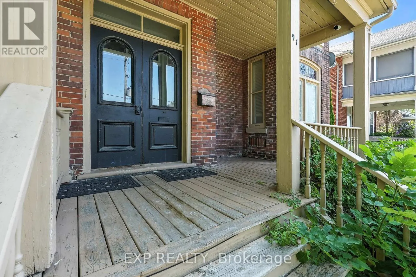 B - 91 MILL STREET N, #B