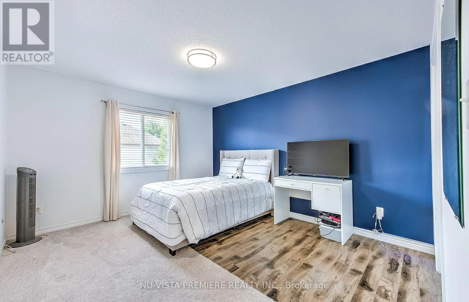 1046 CROSSCREEK CRESCENT