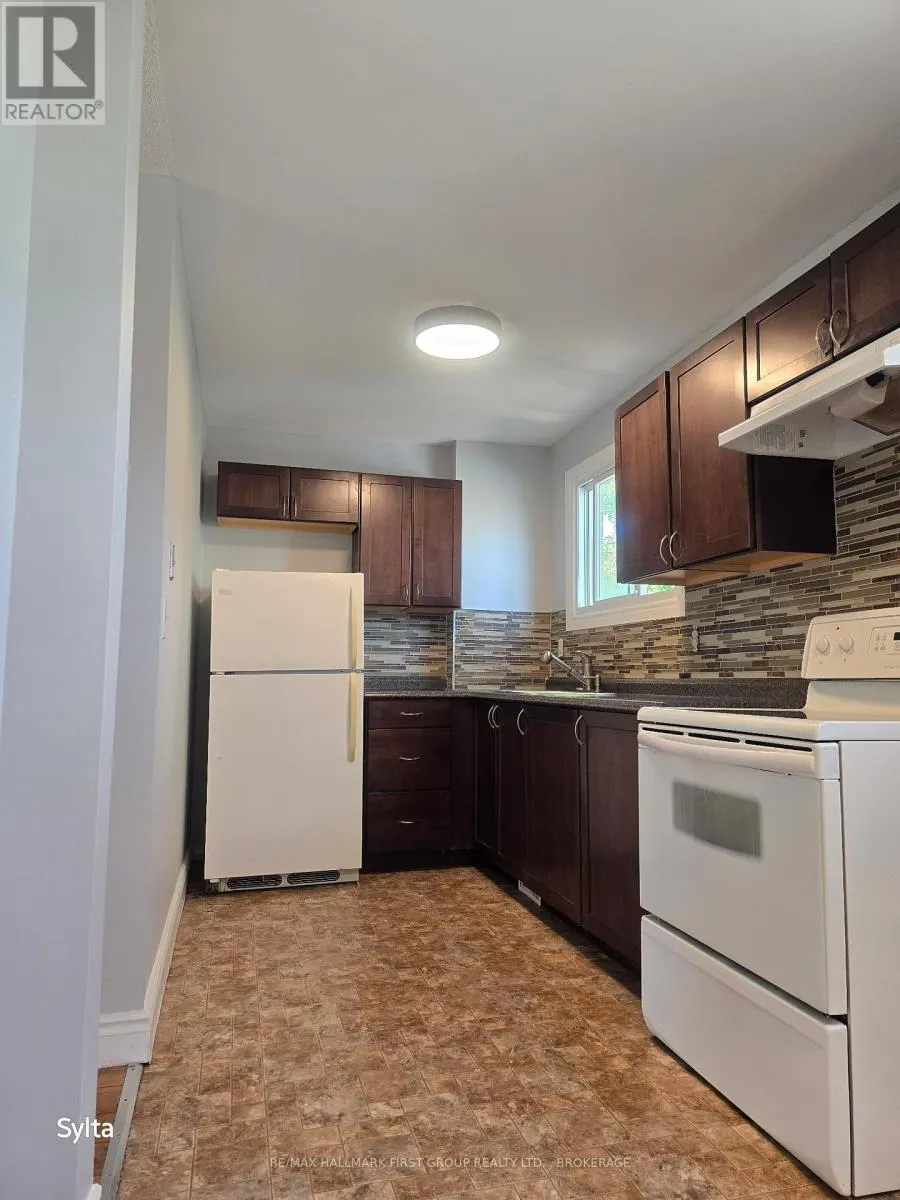 152 - 1098 CRAIG LANE, #152