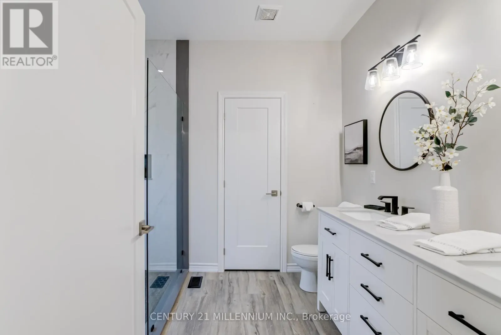113 - 200 KINGFISHER DRIVE