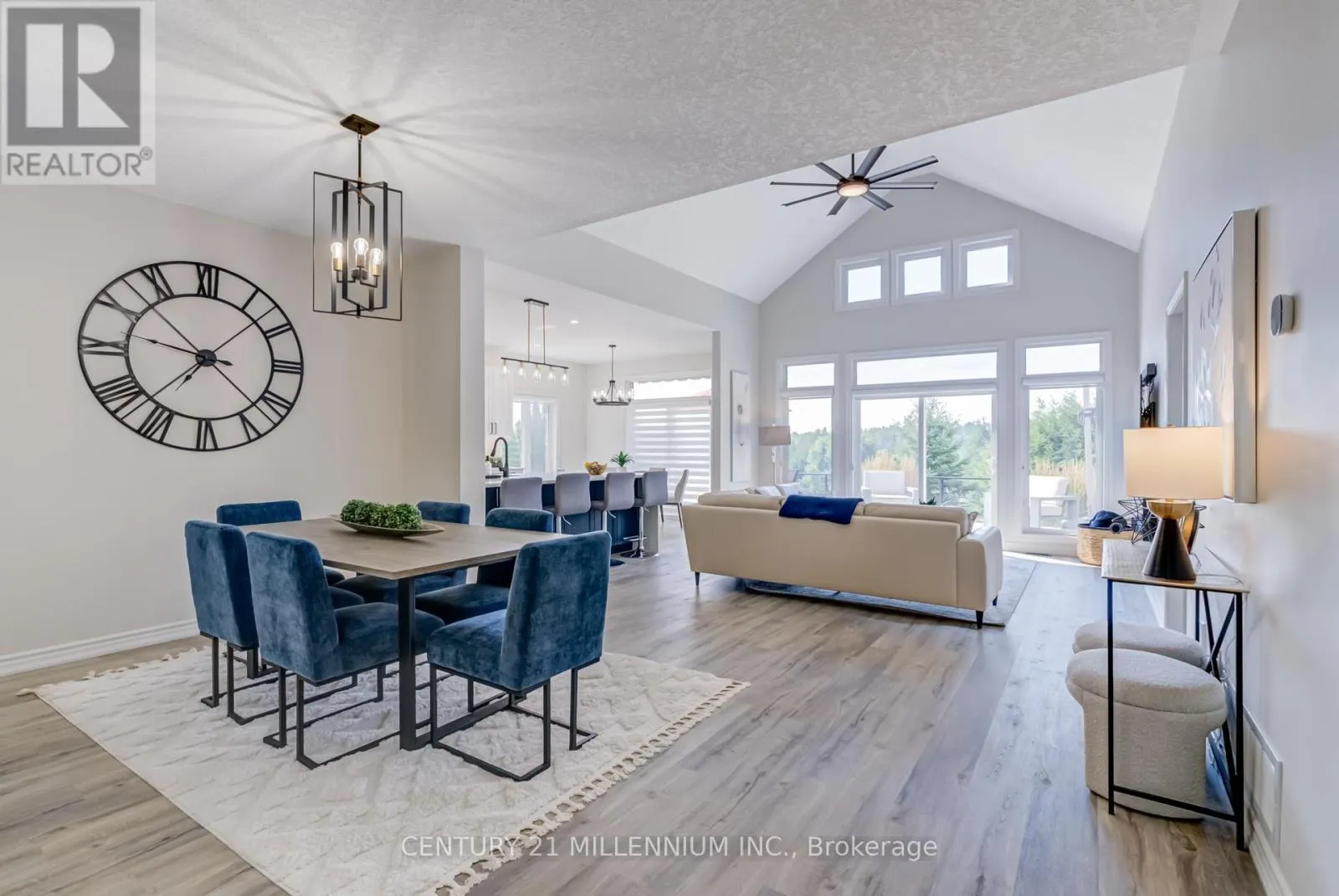 113 - 200 KINGFISHER DRIVE