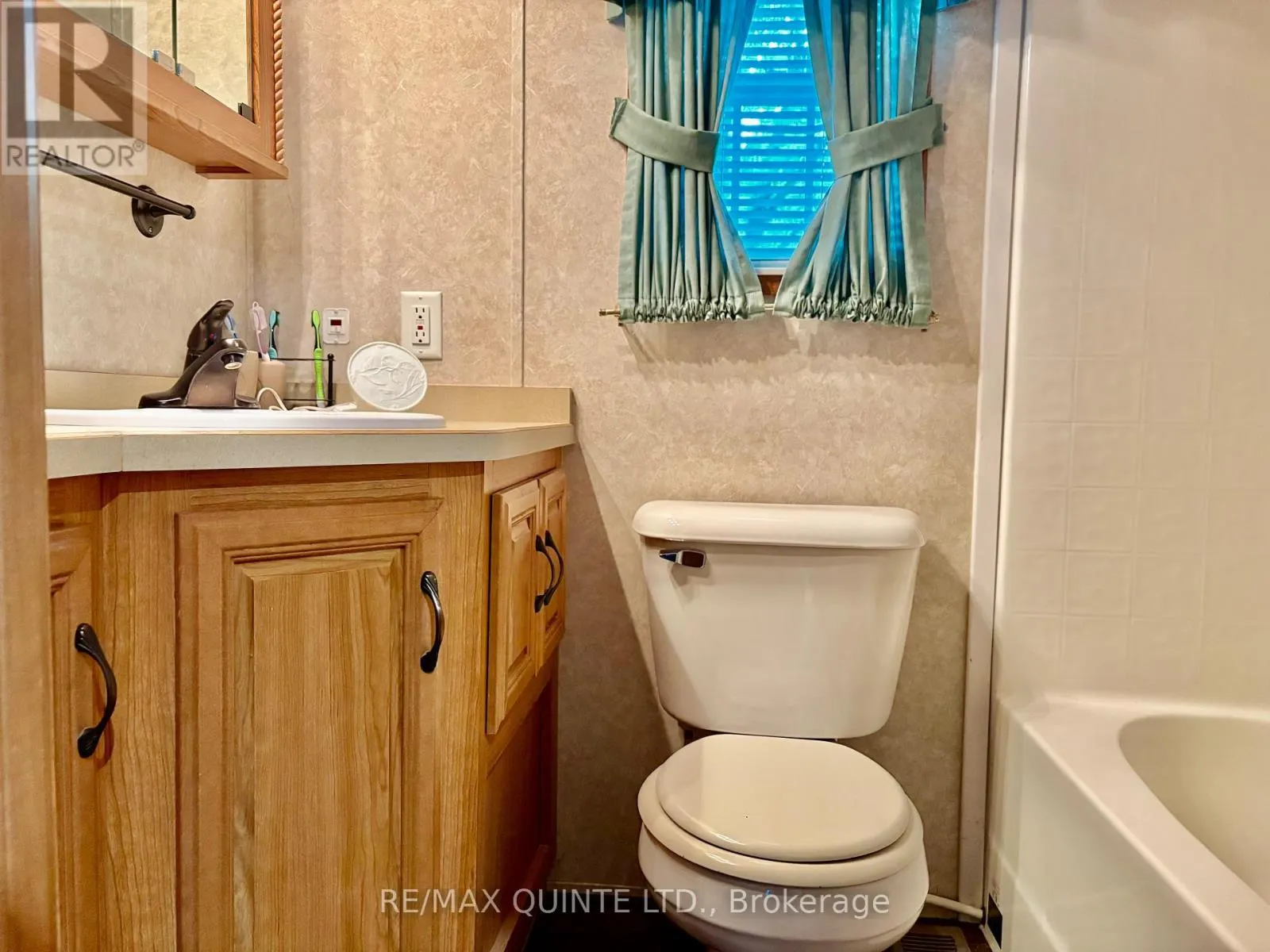 20 CHERRY BEACH LANE - 486 COUNTY RD 18 ROAD