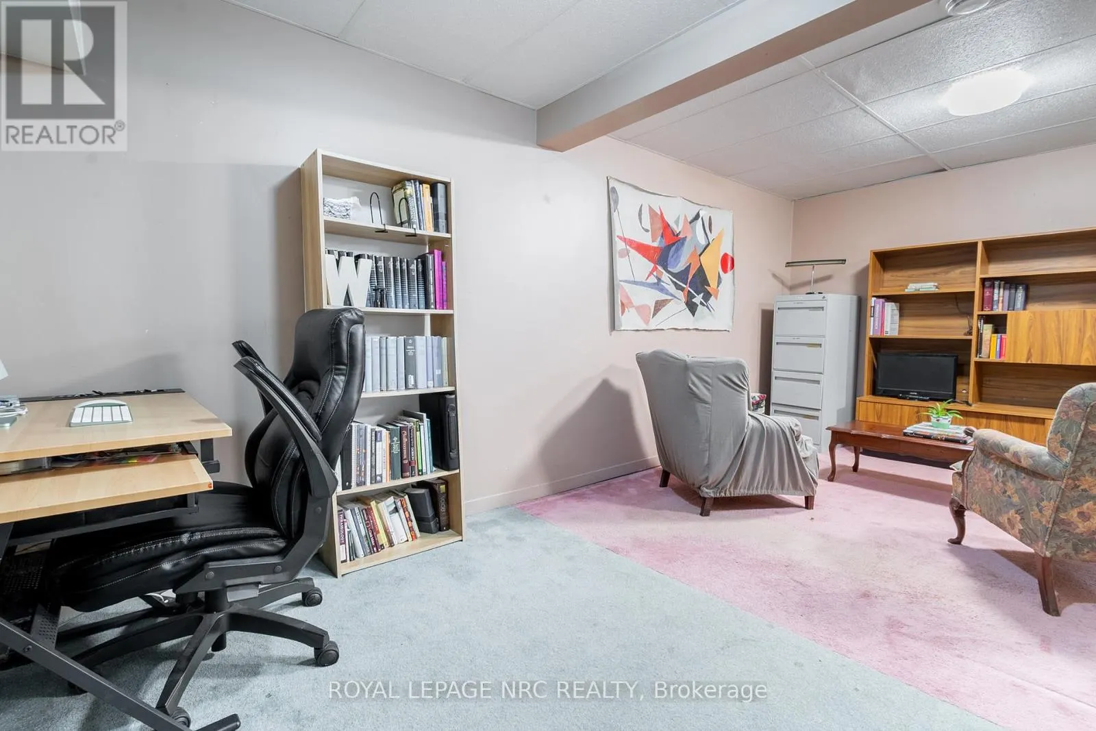 4 - 38 ELMA STREET, #4
