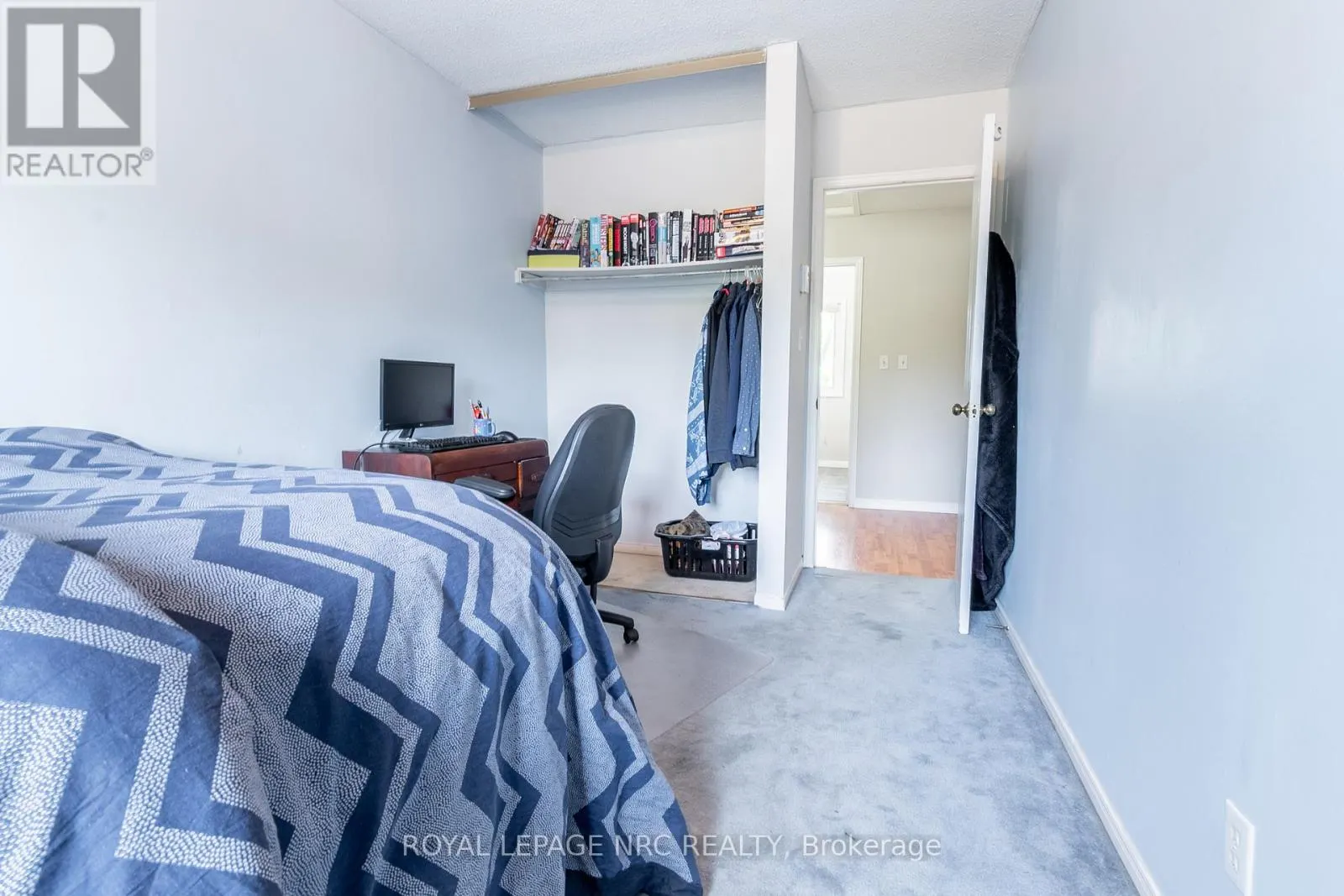 4 - 38 ELMA STREET, #4