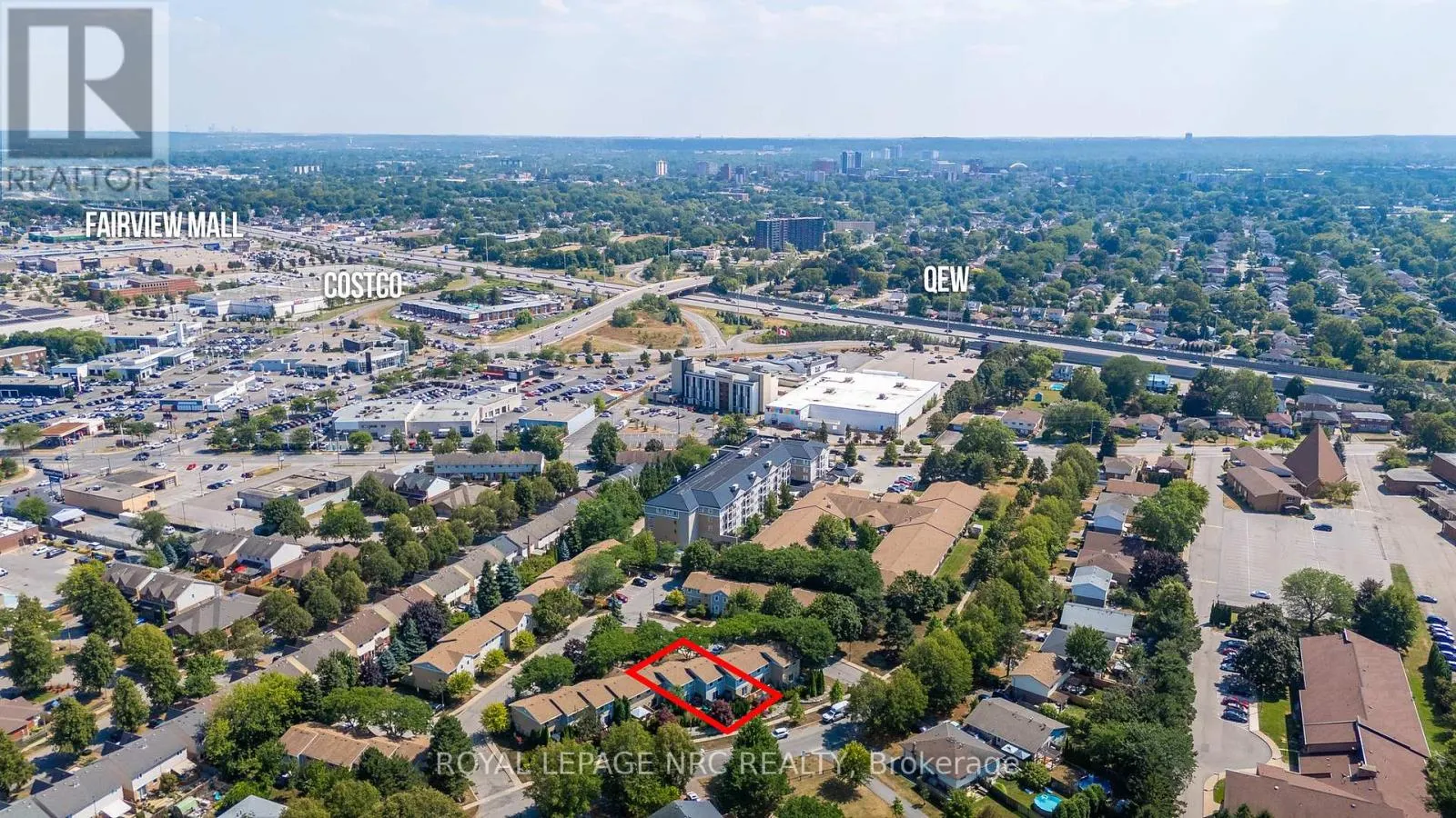 4 - 38 ELMA STREET, #4