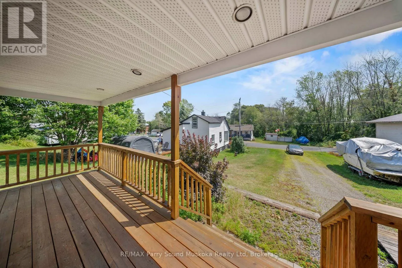 1027 RIVERSIDE DRIVE