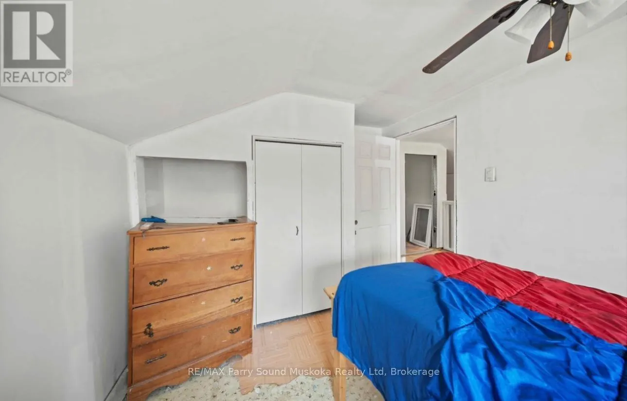 1027 RIVERSIDE DRIVE