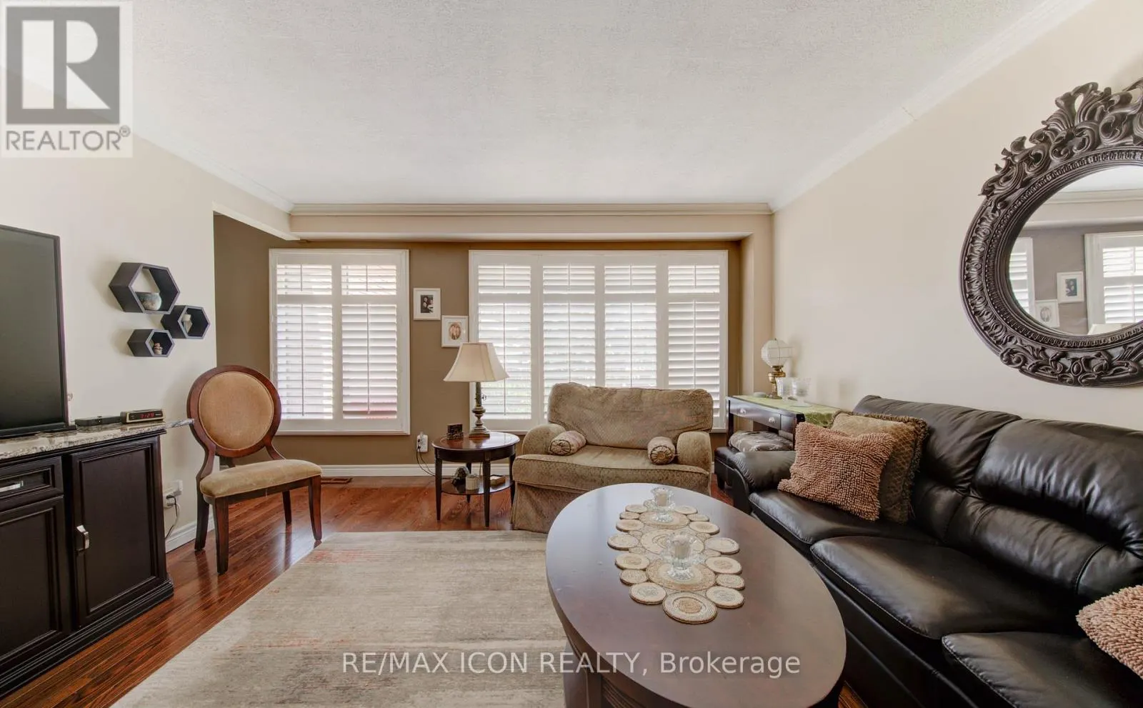 57 - 49 CEDARWOODS CRESCENT