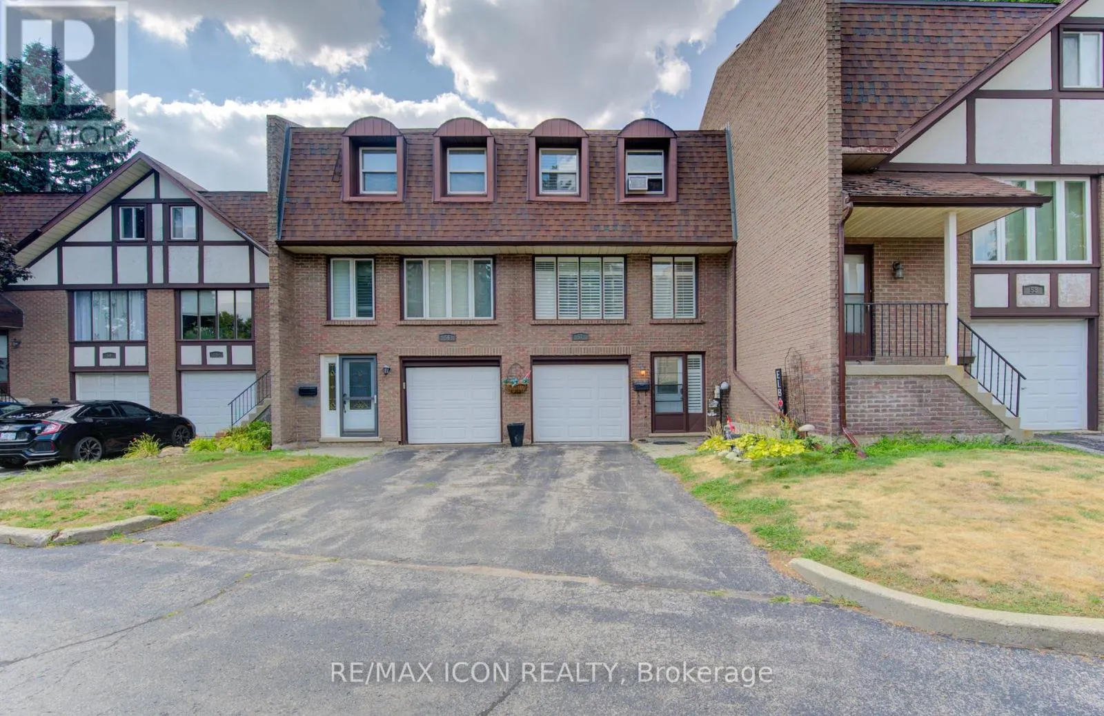 57 - 49 CEDARWOODS CRESCENT